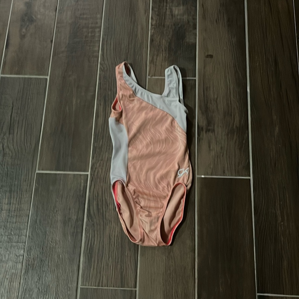 GK kids leotard. Used the size is CL